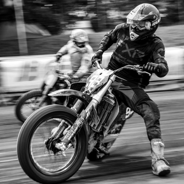 Go sideways! 
Please register for LuLu until Sunday Sept 17! 
Link in our bio! 
📸 @friederikehaase ❤️
#krowdrace #flattrackgermany #mcludwigslust #flattrackfamily